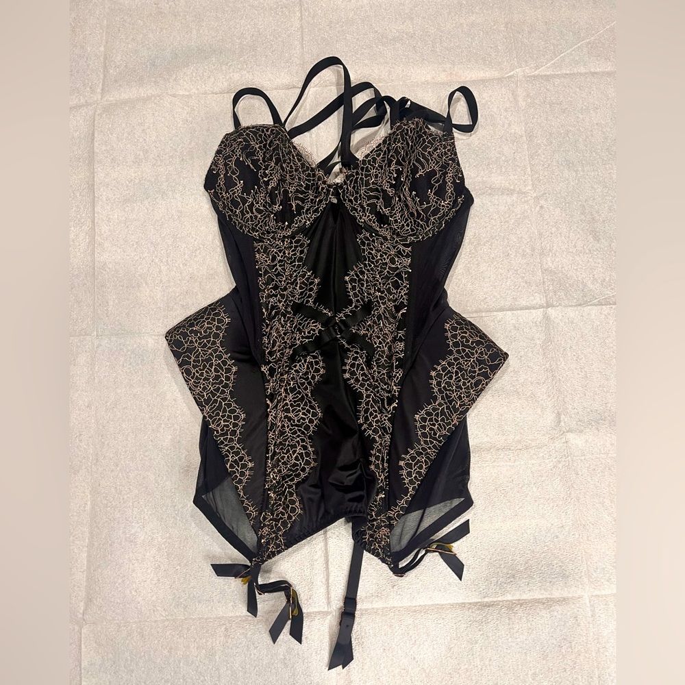 Victoria Secret Lingerie- Body Style with Straps (Never Worn)